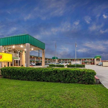 Hotel Super 8 By Wyndham Seguin Extérieur photo
