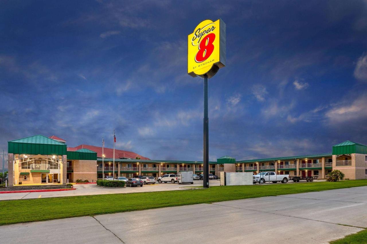 Hotel Super 8 By Wyndham Seguin Extérieur photo